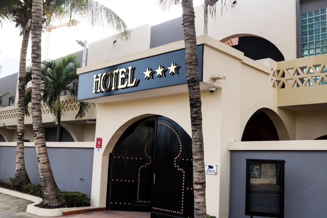 Airport Hotel Casino Du Cap-Vert Dakar Exterior foto